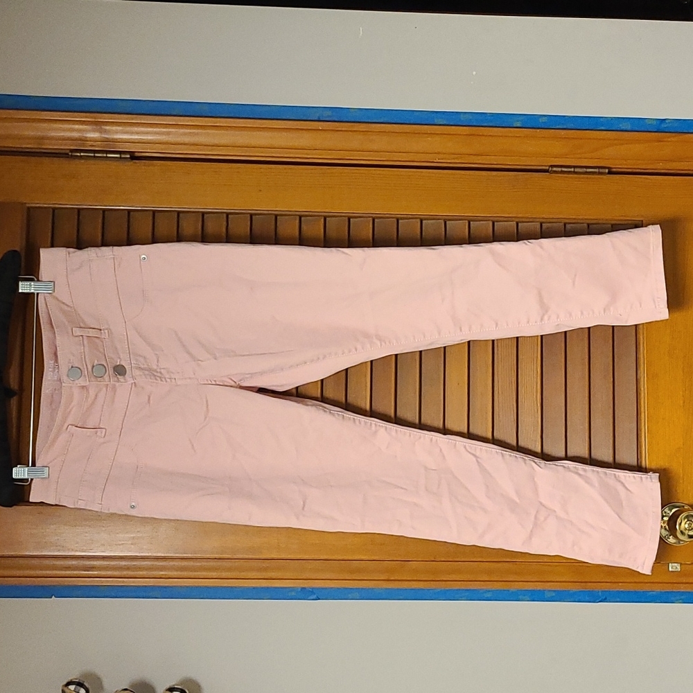 Pink no boundaries size 11